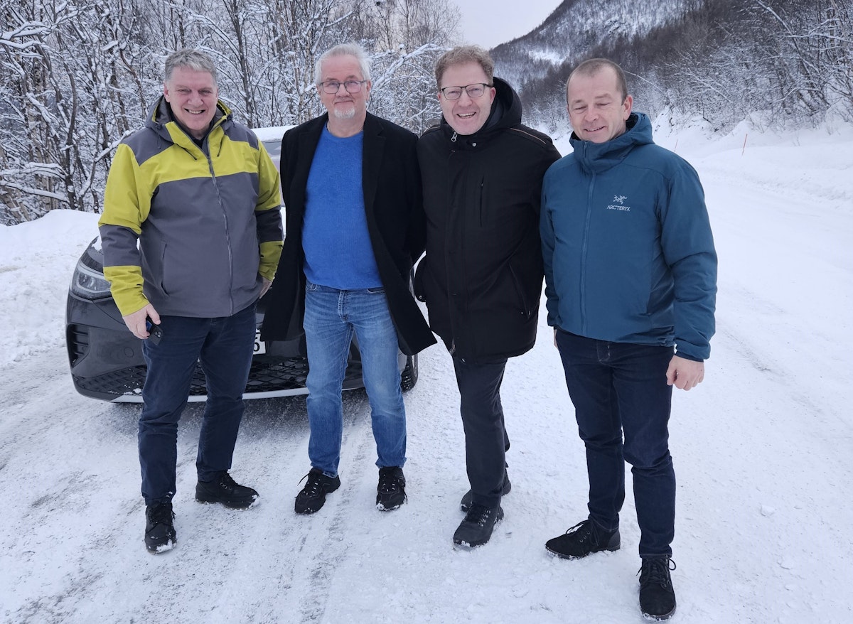Deler av transportkomiteen på befaring i Nord-Troms