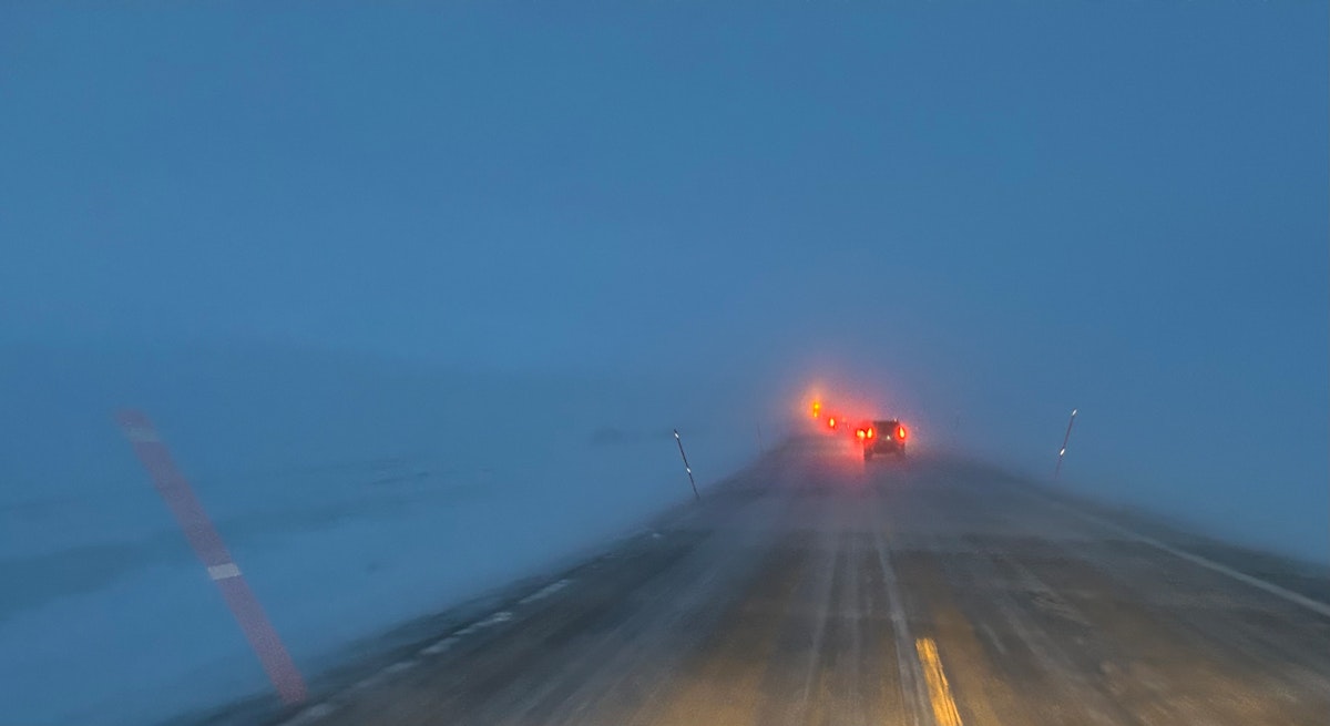 Ukritisk stenging og kollonekjøring over Saltfjellet!