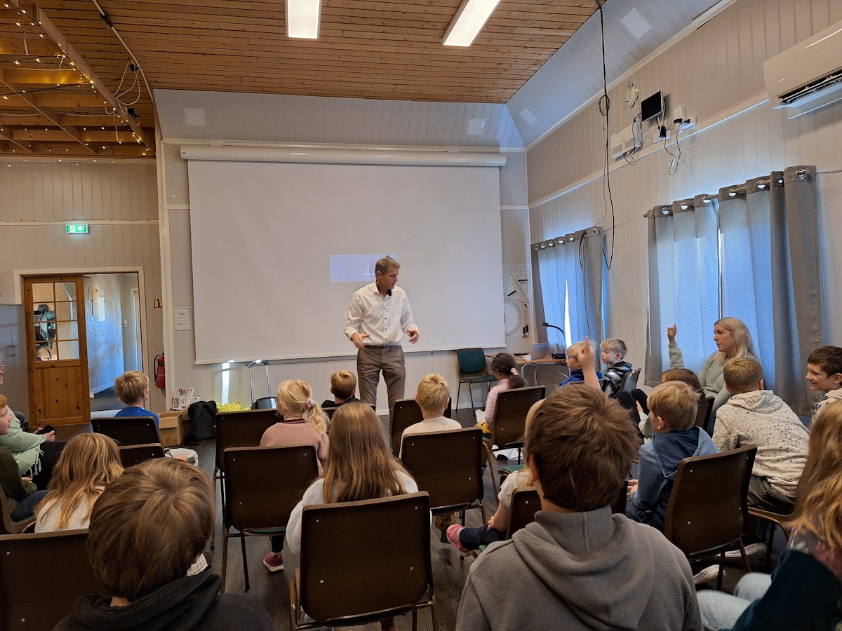 Venner på veien på Sandstrand