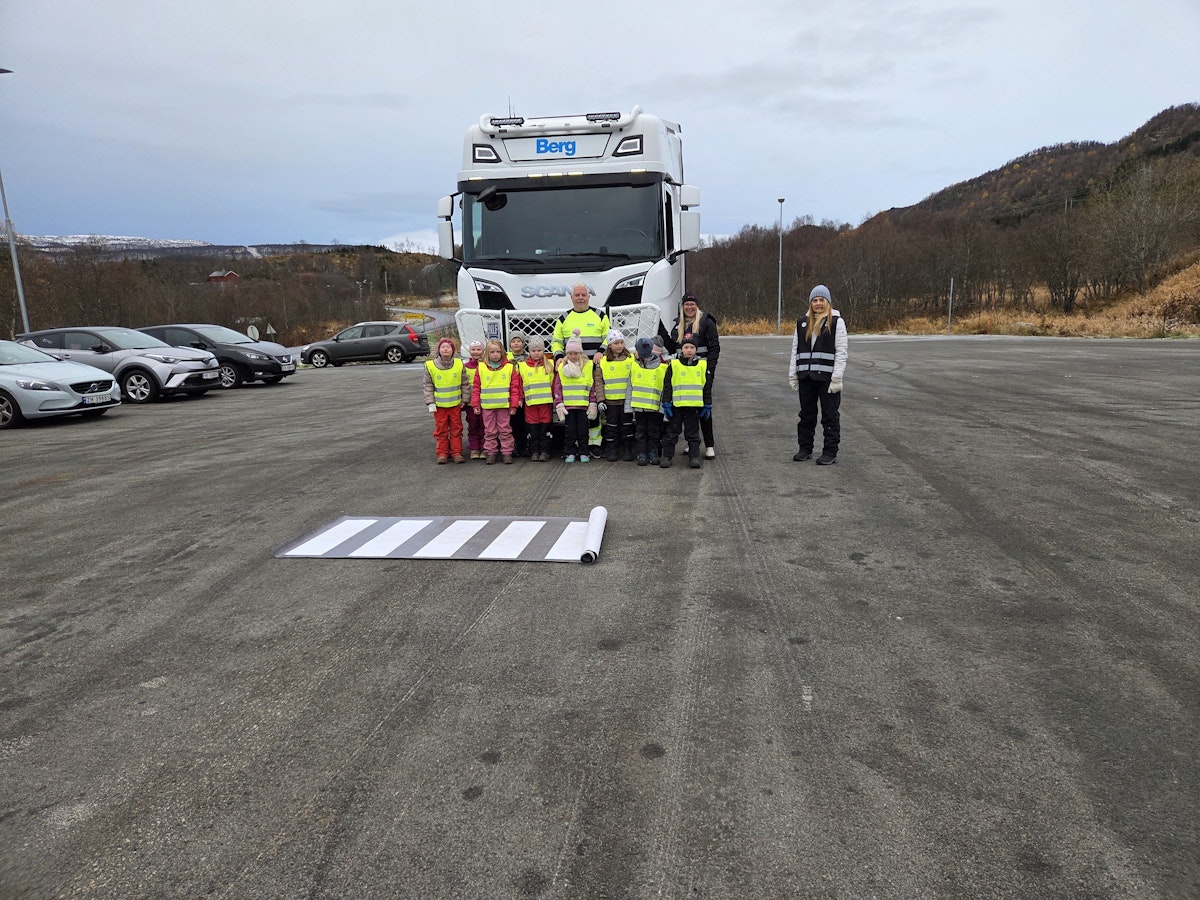Venner på veien på Sørvik skole 