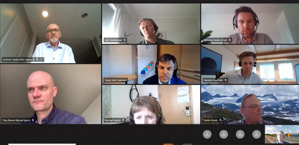 Nettmøte med toppene i samferdselsdepartementet.